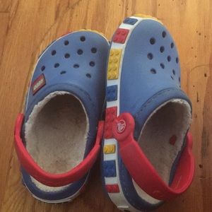 🚫SOLD🚫LEGO crocs, size toddler 8/9